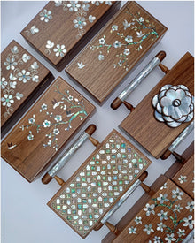 The Mother-of-Pearl Floral Box Bag